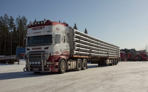 Pipelife Finland Oy:n tehtaat sijoittuvat valtateiden varsille Utajärvellä, Haaparannassa, Iissä, Jyväskylässä ja Joensuussa. Tämä tarjoaa meille mahdollisuuden olla lähellä kaikkia keskeisiä markkinoitamme ja palvella asiakkaitamme nopeasti ja oikea-aikaisesti.